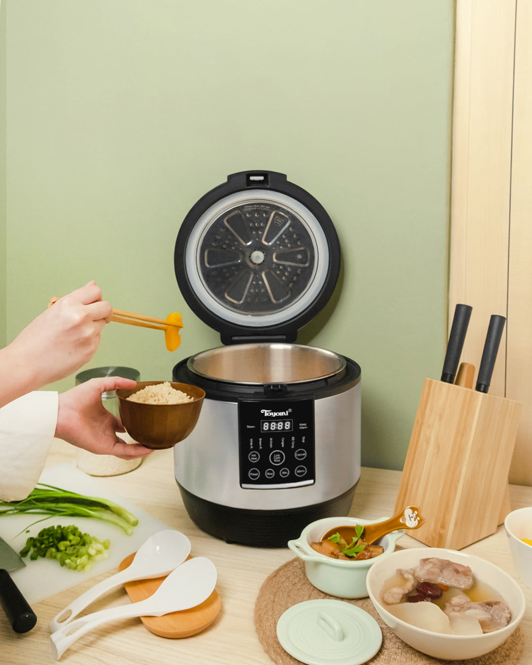 TOYOMI 1.8L SmartDiet Micro-Com Rice Cooker with Low Carb Rice RC 9512LC - TOYOMI