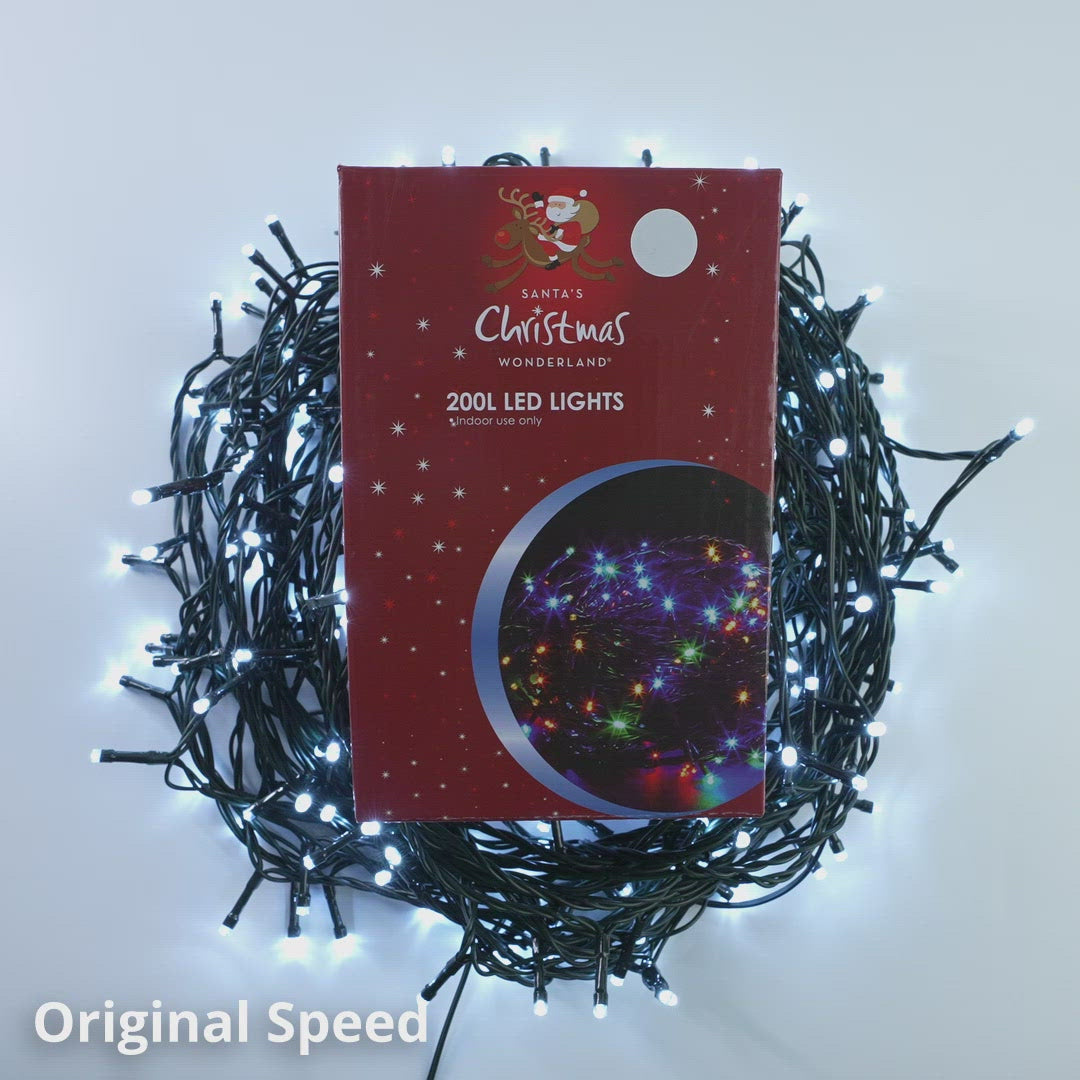 Load and play video in Gallery viewer, NET LED Green Wire Chasing Lights - 200 Lights