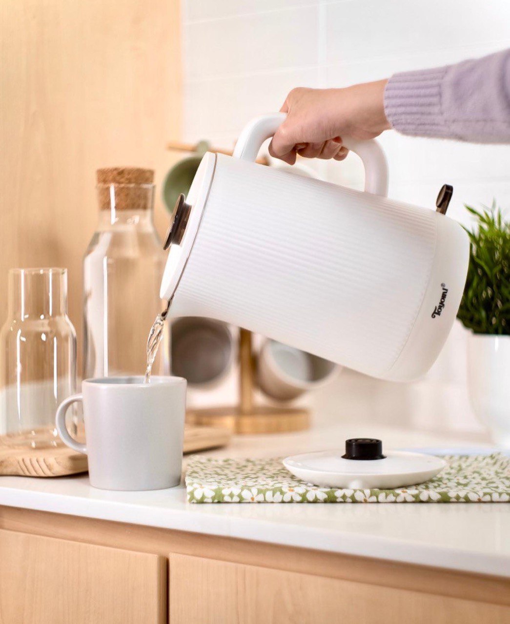 Toyomi 1.5L Stainless Steel Cordless Kettle WK 1633 - TOYOMI